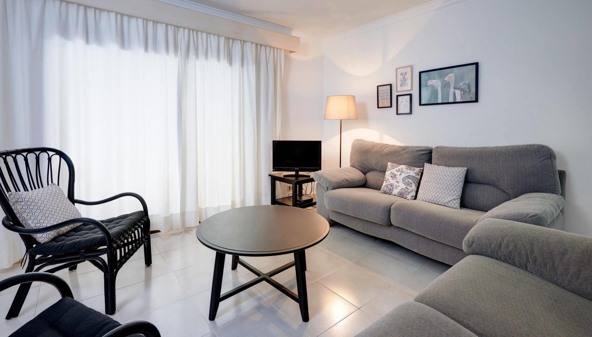 Lemar Apartments Колонья Сант Джордин Экстерьер фото